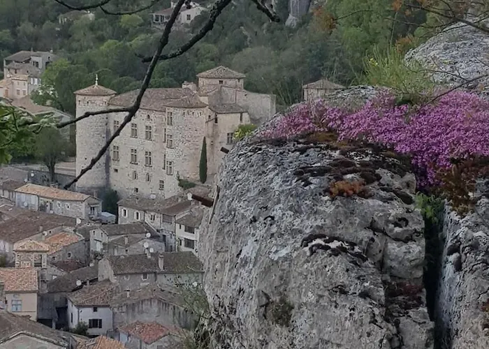 Terrasse Sur L'ardeche Ucel